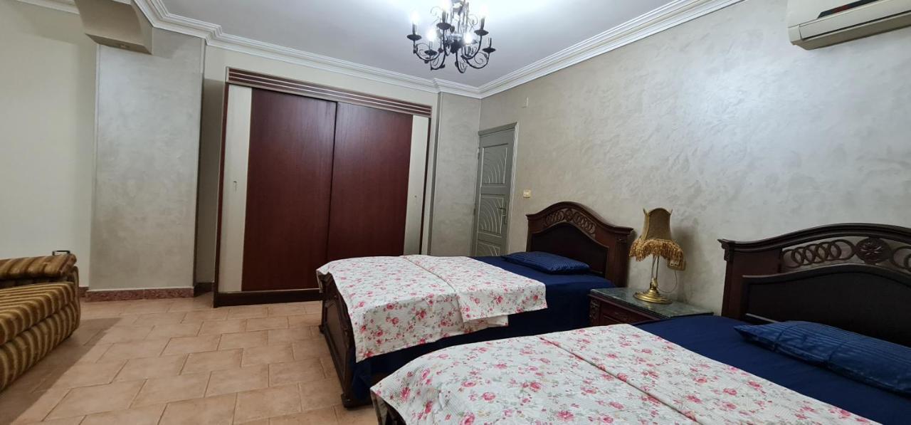 Comfy 2-Bedrooms Apartment In Cairo 44-2 Kültér fotó