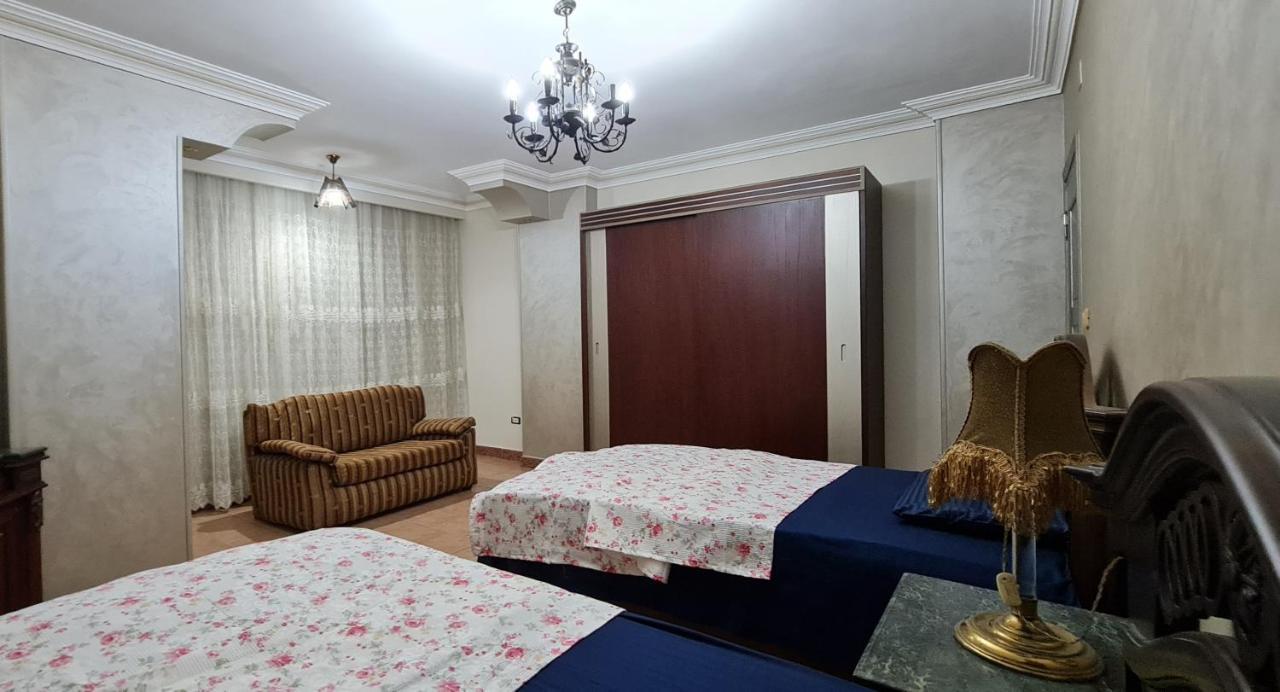 Comfy 2-Bedrooms Apartment In Cairo 44-2 Kültér fotó
